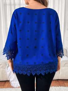 EMERY ROSE Plus Size Round Neck Mid-Sleeve Hollow Patchwork Simple Casual Blouse - Blue - View 2