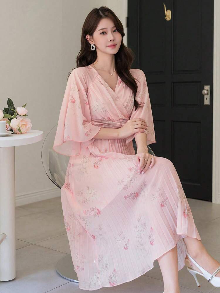 Women's Elegant V-Neck Floral Pleated Dress, Summer,Fall Clothes Maxi Dress
