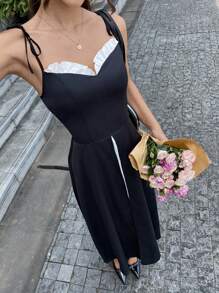 Chiquease Vestido negro y blanco sin mangas con abertura larga - Blanco y Negro - Ver 4