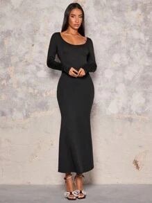 Glamine Vestido con decoración de cadena de perlas, sin espalda y con mangas largas y cola de pez - Negro - Ver 6