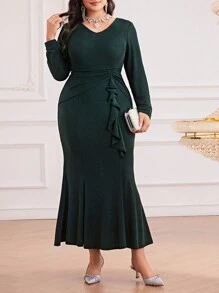 Modelyn 大码 V 领长袖褶皱荷叶边下摆纯色连衣裙长款晚礼服 - 綠色 - 查看 4