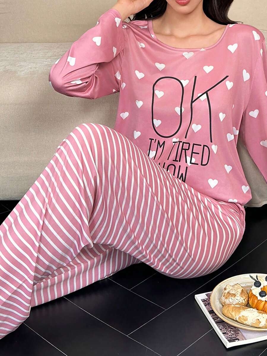 Bộ 2 áo dài tay in hình trái tim và chữ cho nữ và quần ngủ kẻ sọc - Hồng - Xem 1