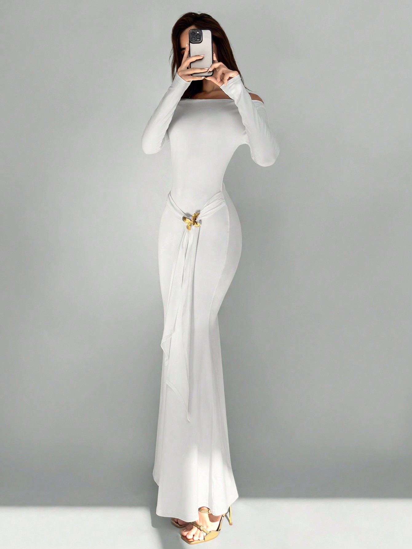 Aloruh فستان أنيق للنساء مطرز بفراشة معدنية على ال...