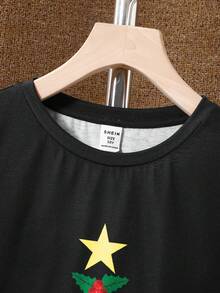 SHEIN 2 piezas Conjunto de ropa de estar en casa resistente al fuego con Top de manga larga de cuello redondo y pantalones con estampado de pan de jengibre, lazo, reno y cuadros para niños preadolescentes de ajuste holgado para Navidad - Multicolor - Ver 4