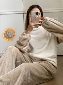 DAZY Flannel Thick Colorblock Raglan Sleeve Top & Pants Loose Fluffy Pajamas Set, Thermal Lined, Cozy Outfits Fall,Winter Clothes - Khaki - View 3