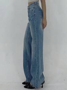 DAZY Women's Casual Flared Pockets Denim Jeans - Medium Wash - View 3