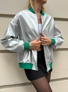 SHEIN Essnce 女士休闲时尚现代撞色边饰拉链口袋银色 PU 夹克带口袋棒球服飞行员夹克银色 PU 女式外套冬季拼接长袖反光棒球服圆领皮夹克女士秋季女装 - 彩色 - 查看 3