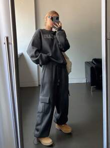 DAZY Bộ đồ thể thao nữ mùa xuân thu gồm áo nỉ tay rớt in chữ và quần cargo, bộ đồ mặc nhà cho nữ. - Xám - Xem 6