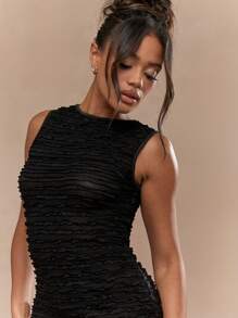 MISSGUIDED 纹理船领无袖紧身迷你细节 - 彩色 - 查看 3