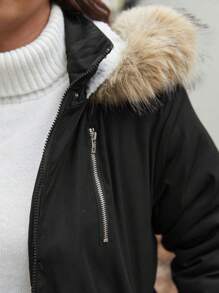 Calvaya Manteau matelassé casual à capuche à cordon de serrage en patchwork avec fausse fourrure pour femmes grandes tailles