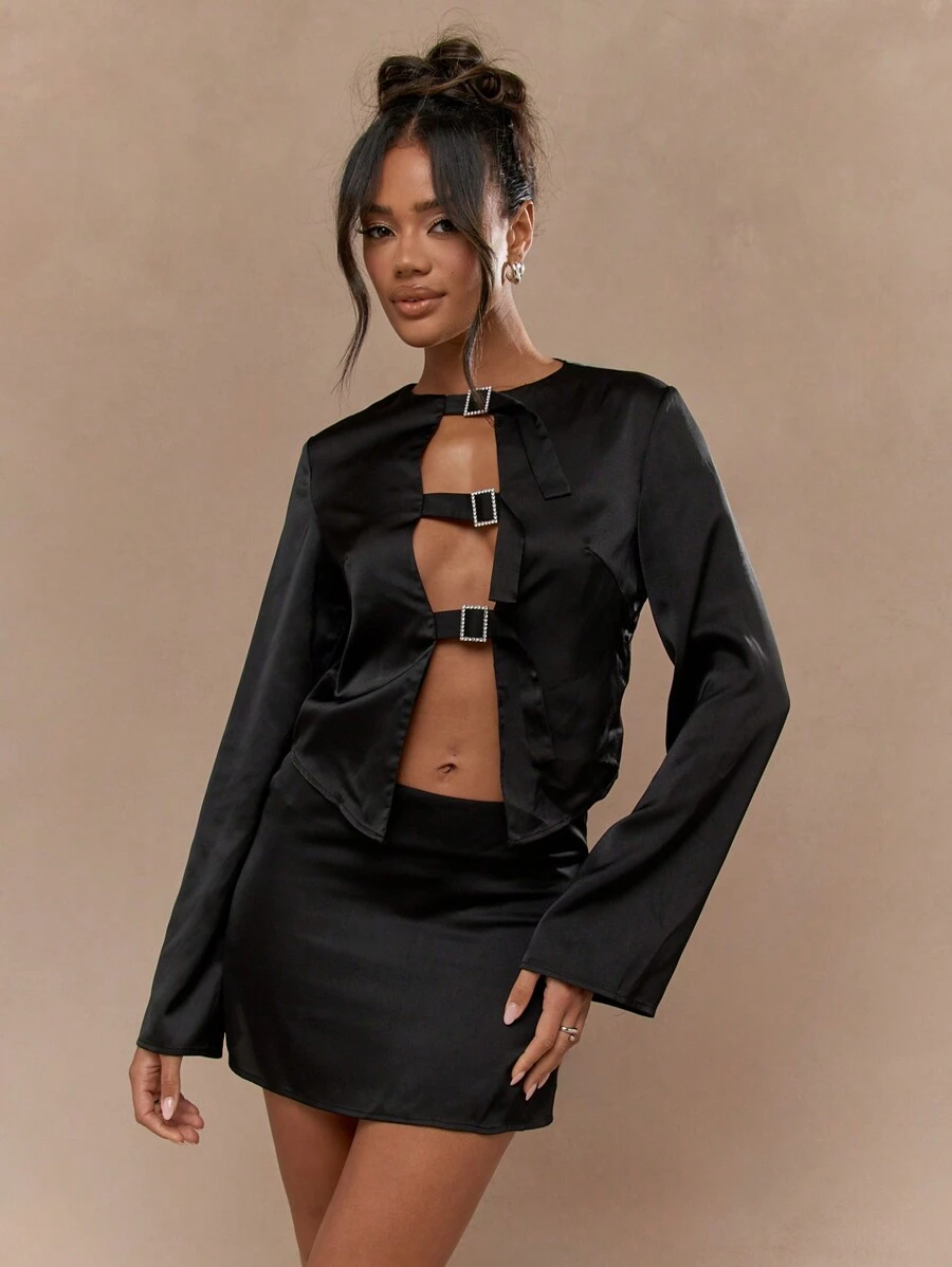 MISSGUIDED 缎面金属扣细节前开长袖上衣和紧身迷你裙两件套 - 黑色 - 查看 1