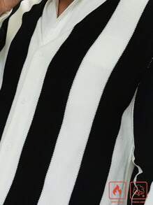 Manfinity Hypemode Men's Casual V-Neck Button-Front Long Sleeve Striped Cardigan, Autumn/Winter - Black and White - View 4