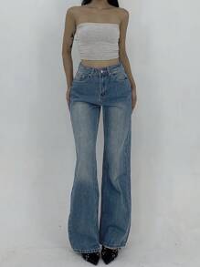 DAZY Women's Casual Flared Pockets Denim Jeans - Medium Wash - View 2