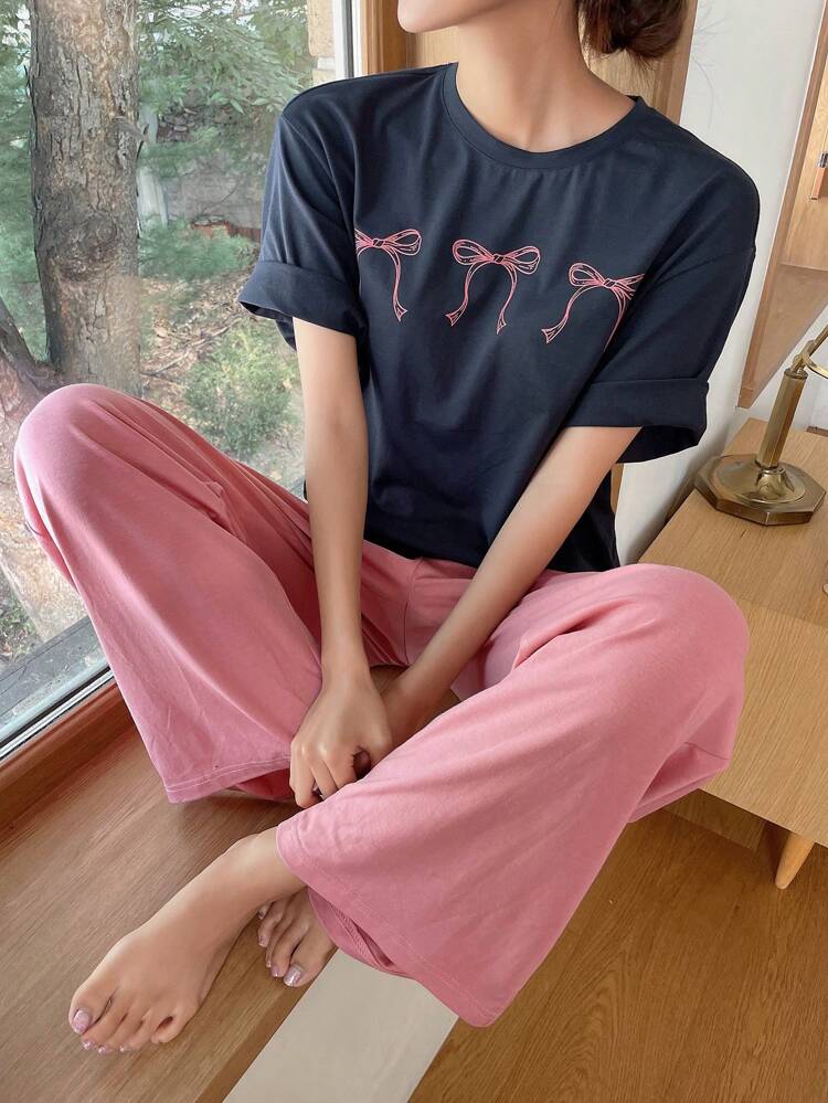 Simple Line Bow Decor Printed Pajama Set