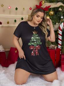 Plus Size Women Christmas Tree Printed Short Sleeve Nightgown, Summer Clothes - Multicolor - View 4