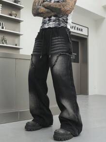 Manfinity EMRG Men's Dark Black Vintage Washed Wide Leg Casual Denim Pants