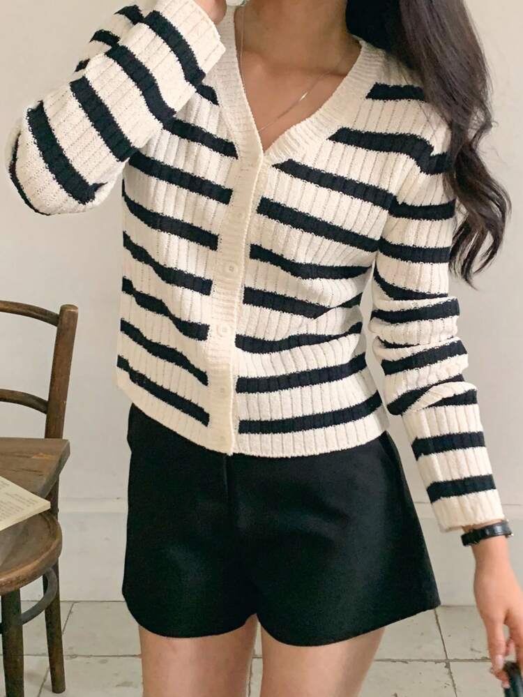 Women V-Neck Single-Breasted Casual Striped Cardigan, Autumn/Winter