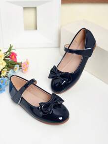 女孩银色蝴蝶结可爱公主平底鞋，大童休闲浅口乐福鞋学校表演舞蹈鞋，春夏