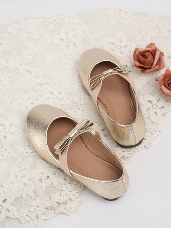 时尚儿童平底鞋，新款女童蝴蝶结休闲鞋