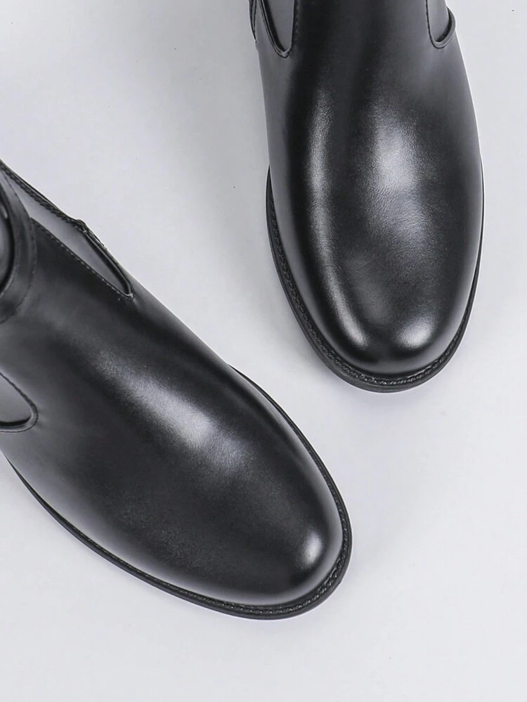 CUCCOO BIZCHIC Modische und vielseitige Damen Ankle Boots, schwarze kurze Stiefelette, Plateau-Absatz, niedriger Absatz, Herbst/Saison, neuer Stil, Seitlicher Reißverschluss, Schnallengurt, kurzer Schaft, runde Zehenform, bequeme Damenstiefel für Frühling, Osterferien, Weihnachten