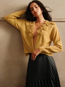 Anewsta Women's Elegant V-Neck Handmade Flower Knit Cardigan