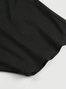 ROMWE MEN Goth Men's Fashion Skull Logo Printed T-Shirt, Summer, 2000s Style - Black - View 5