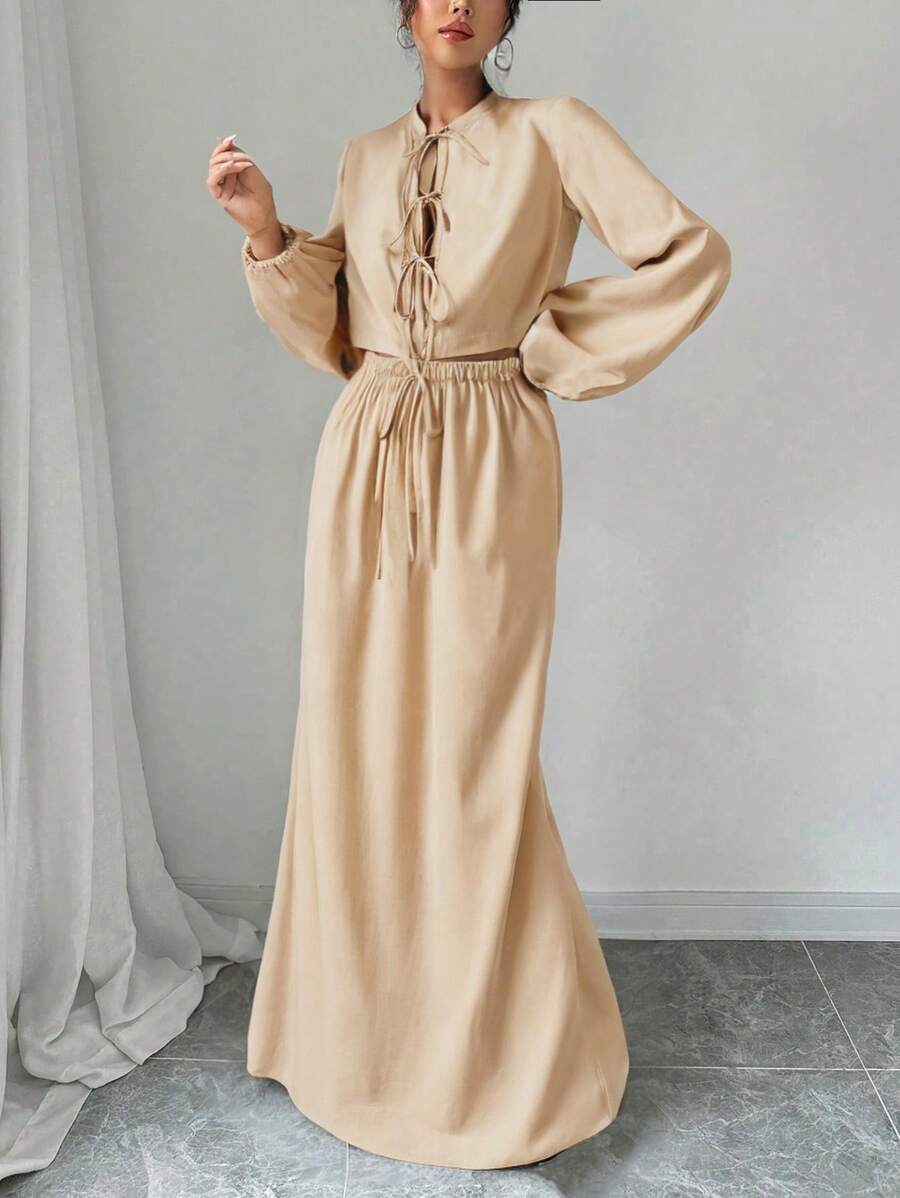 SHEIN Privé 2 件套女士休闲浪漫 V 领灯笼袖衬衫和高腰抽绳裙套装