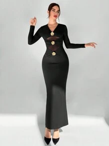 Aloruh 秋季女装黑色返校节连衣裙女士优雅浪漫聚会约会派对简约V领拼接透明花朵金属装饰纽扣长袖黑色连衣裙紧身连衣裙长裙