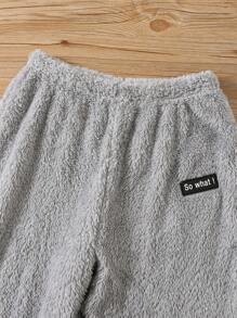 SHEIN 2 件套 Tween 男童冬季简约字母图案连帽衫和柔软羊毛睡衣套装 - 淺灰色 - 查看 3