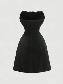 SHEIN MOD Black Vintage Velvet Dress With 3D Floral Pattern,Sexy Women Dresses,Masquerade Ball Dress , Women Dress,Sexy Black Dress,Witch Dress,Sexy Party Dress,Cat Woman Costume