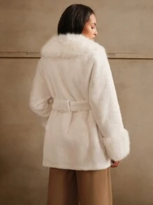 Anewsta 女士时尚蝴蝶结蓬松夹克，适合节日派对穿着 - 白色 - 查看 2