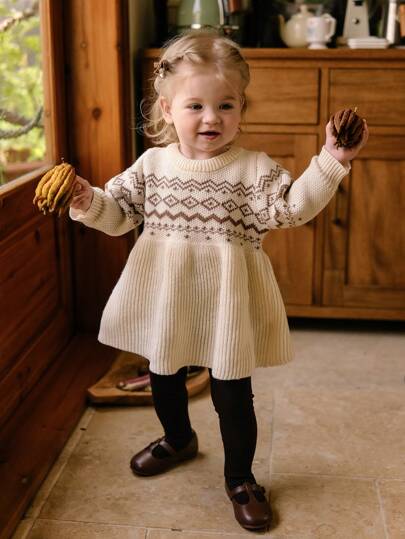 SHEIN Vintaside Kids 婴儿女孩圆领费尔岛图案针织毛衣裙
