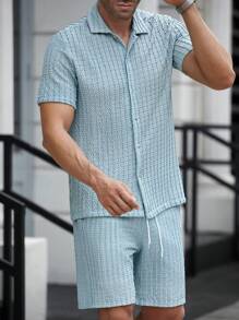 Manfinity Homme 2 piezas Camisa de manga corta con botones de unicolor y pantalón corto casual con bolsillos con cordón para hombre
