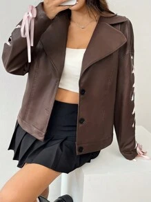 Flirla Chaqueta regular con detalle de cordón en el cuello de PU