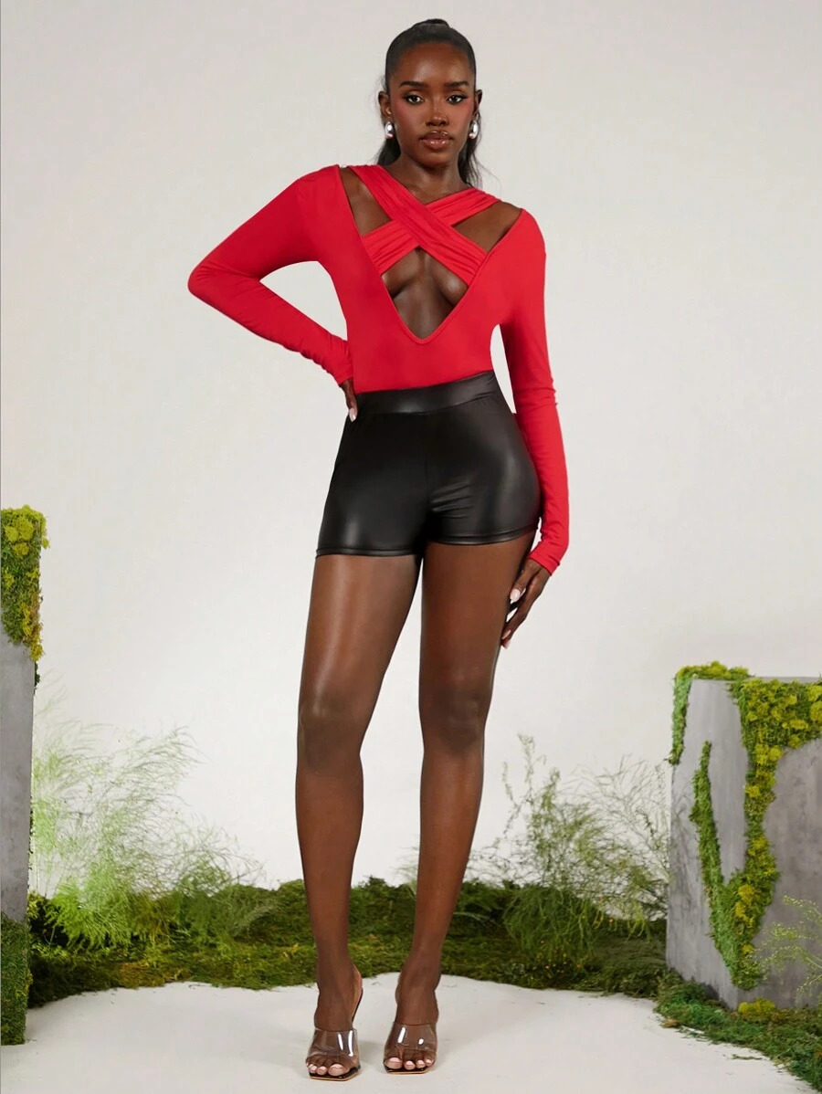 evoluSHEIN X Anitta Luiza Gafas Designer Sexy Hollow Out Criss-Cross Backless Long Sleeve Bodysuit, Springautumn, Holiday, Thanksgiving, Festival - Red - View 1