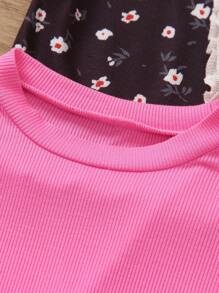 SHEIN Camiseta de manga corta con estampado floral pequeño para niña, verano - Multicolor - Ver 4