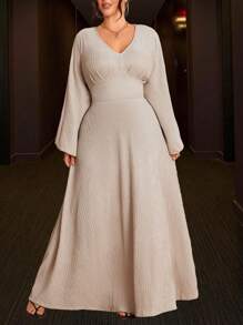 SHEIN Clasi Plus Size Solid V-Neck Lantern Sleeve Cinched Waist Dress Maxi Women Outfit - Apricot - View 4