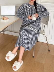 DAZY Floral Ruffled Loose Fit Nightgown In Country Style Pajama - Navy Blue - View 4