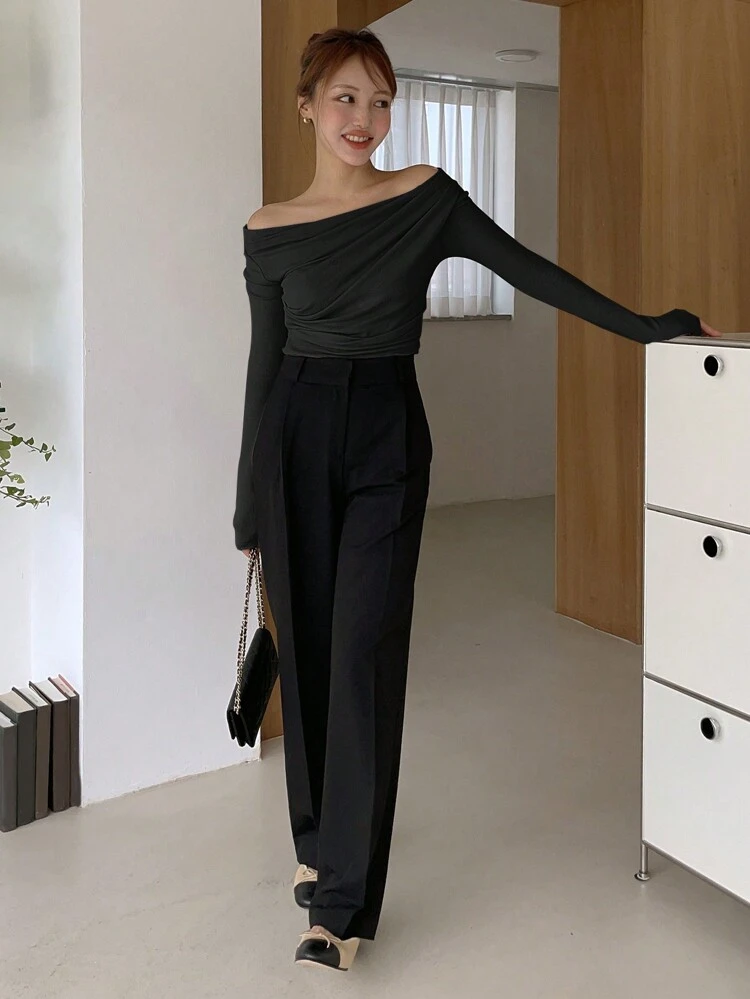 Women's Solid Color Open Shoulder Slash Neck Figure-Hugging T-Shirt, Spring/Summer,Fall Clothes Long Sleeve Women Tops Off Shoulder Top