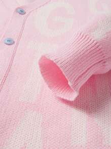 Manfinity Hypemode 男士正面纽扣长袖衬衫，简单字母印花，休闲日常穿着