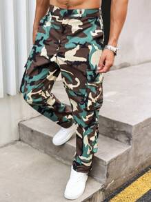 Manfinity LEGND Plus Size Men's Camouflage Print Cargo Straight-Leg Pants - Multicolor - View 1