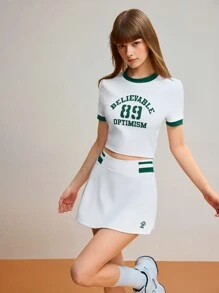 SHEIN Cheerettes Camiseta deportiva de manga corta y cuello redondo con estampado de letras acortada para mujer