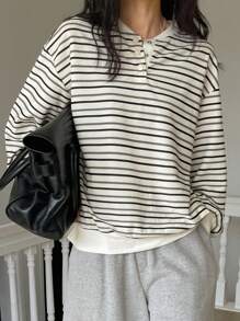DAZY 女士休闲条纹宽松落肩长袖纽扣半襟T恤，春秋 - 黑與白 - 查看 7