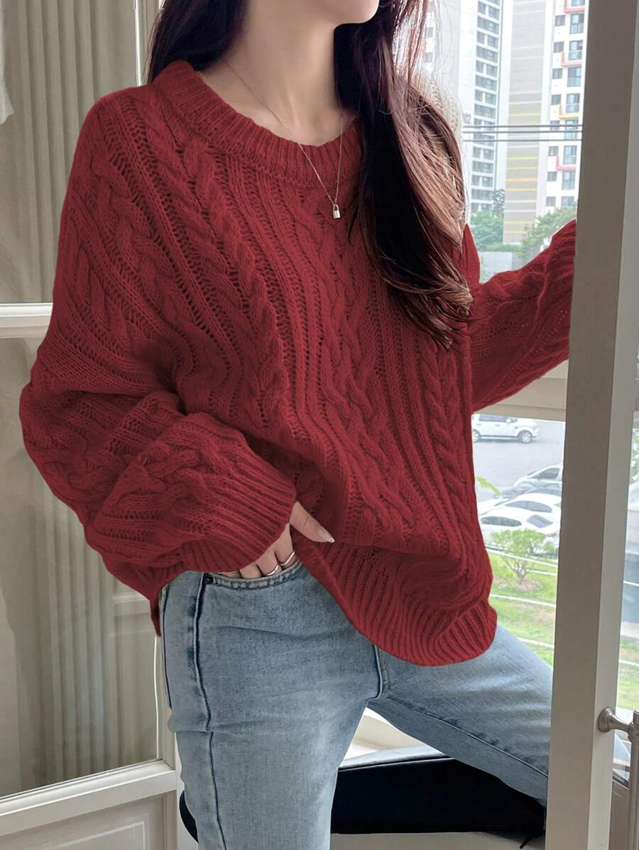 DAZY 秋季圆领宽松麻花针织休闲毛衣 - 酒紅色 - 查看 1