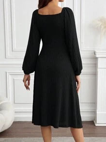 SHEIN Robe ample à manches lanternes avec boutons accent pour femmes enceintes, en côtelé unicolore
