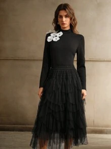 Anewsta Eleganter Blumen-Jacquard-Strickpullover mit Rollkragen