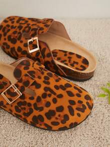 SHUZIA 女士时尚圆头软木鞋床豹纹印花拖鞋，配有可调节带扣带 - 彩色 - 查看 6