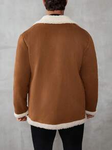 Manfinity Homme Jaqueta Casual de Homem com Recorte Colorido em Falso Pelo, Jaqueta de Inverno Masculina, Cardigã Masculino, Gola Alta Masculina, Flanela Masculina, Couro, Jaqueta Quente com Pelúcia, Roupas de Volta às Aulas - Marrom - Visão 2