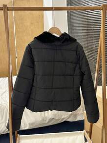 Chiquease Casaco Acolchoado Curto de Manga Longa com Bolso de Botão Felpudo em Estilo de Retalhos de Cor Sólida, Roupas de Inverno