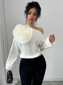 Chiquease 女式长袖纯色不对称领花卉贴花褶皱设计衬衫单肩上衣